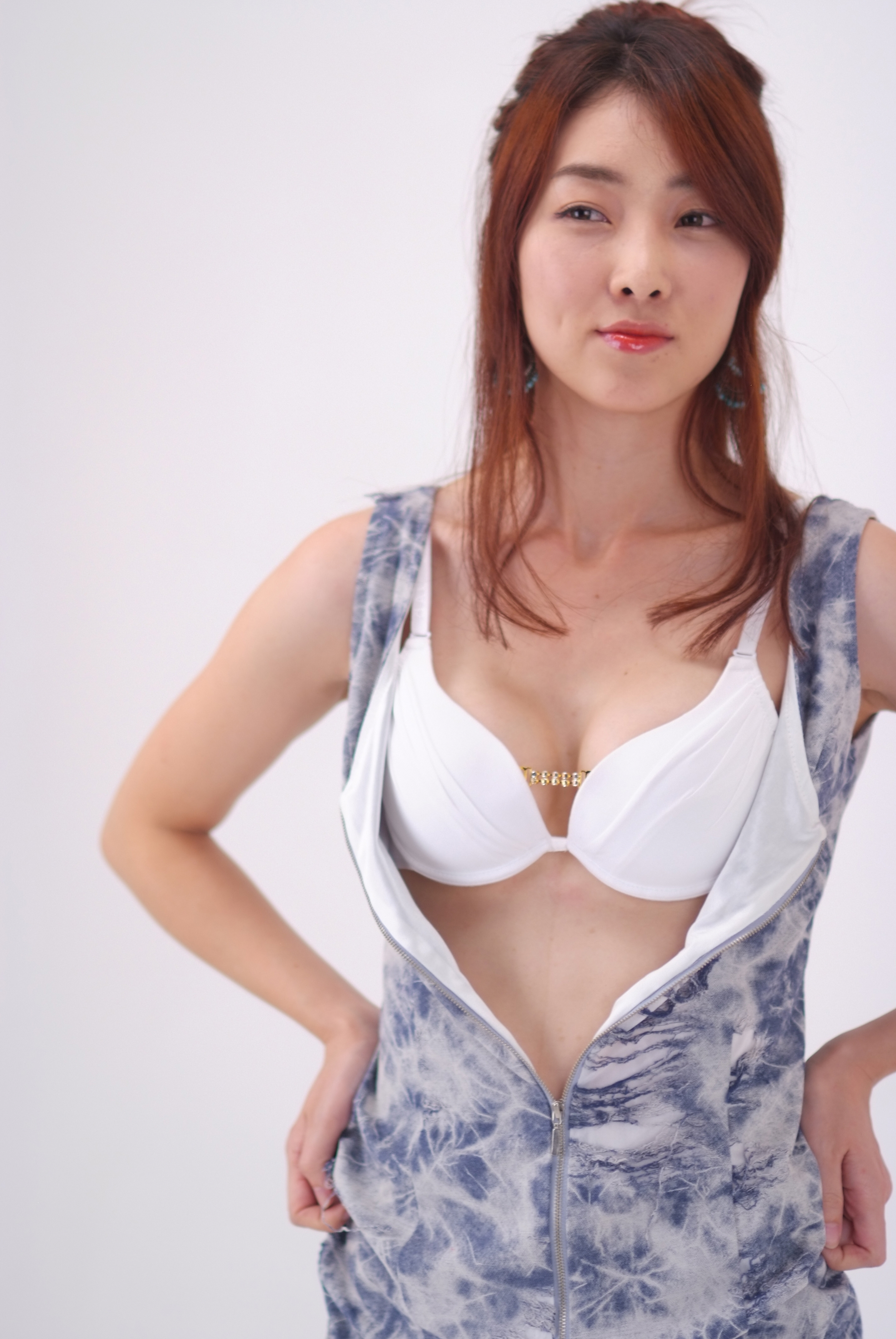 미분류 / 출사 혜령_5.86G_2,378장 속옷쇼핑몰